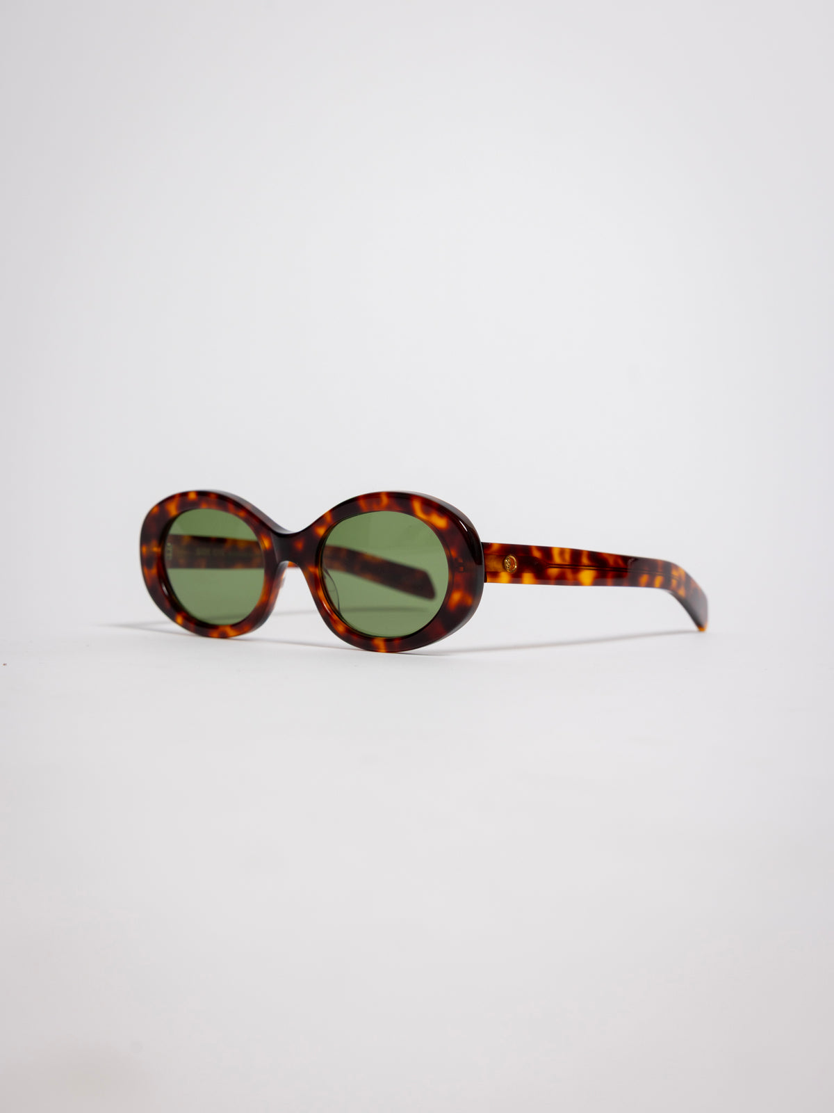141 Waverly Pl, Side Eye oval sunglasses, tortoiseshell acetate frame with green tinted lenses, sideeye [variant:Havana / Green]