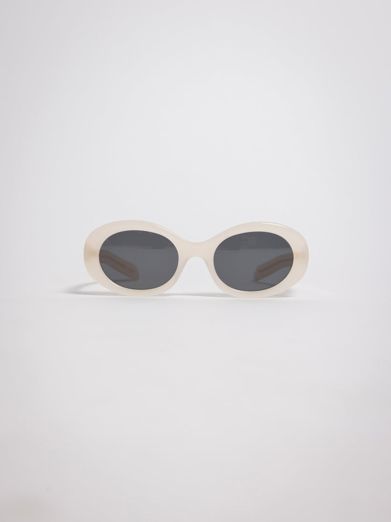 141 Waverly Pl, Side Eye oval sunglasses, cream acetate frame with black tinted lenses, sideeye [variant:White]